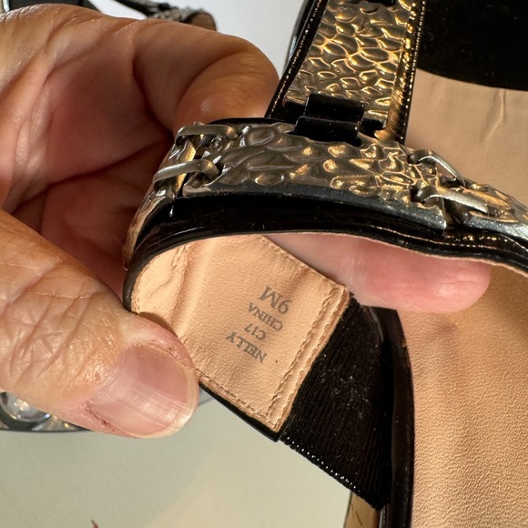 TARYN ROSE, 🌹 Elegant Black and Tan Wedge Shoes with Ornate Metal Buckle EUC - Picture 10 of 13